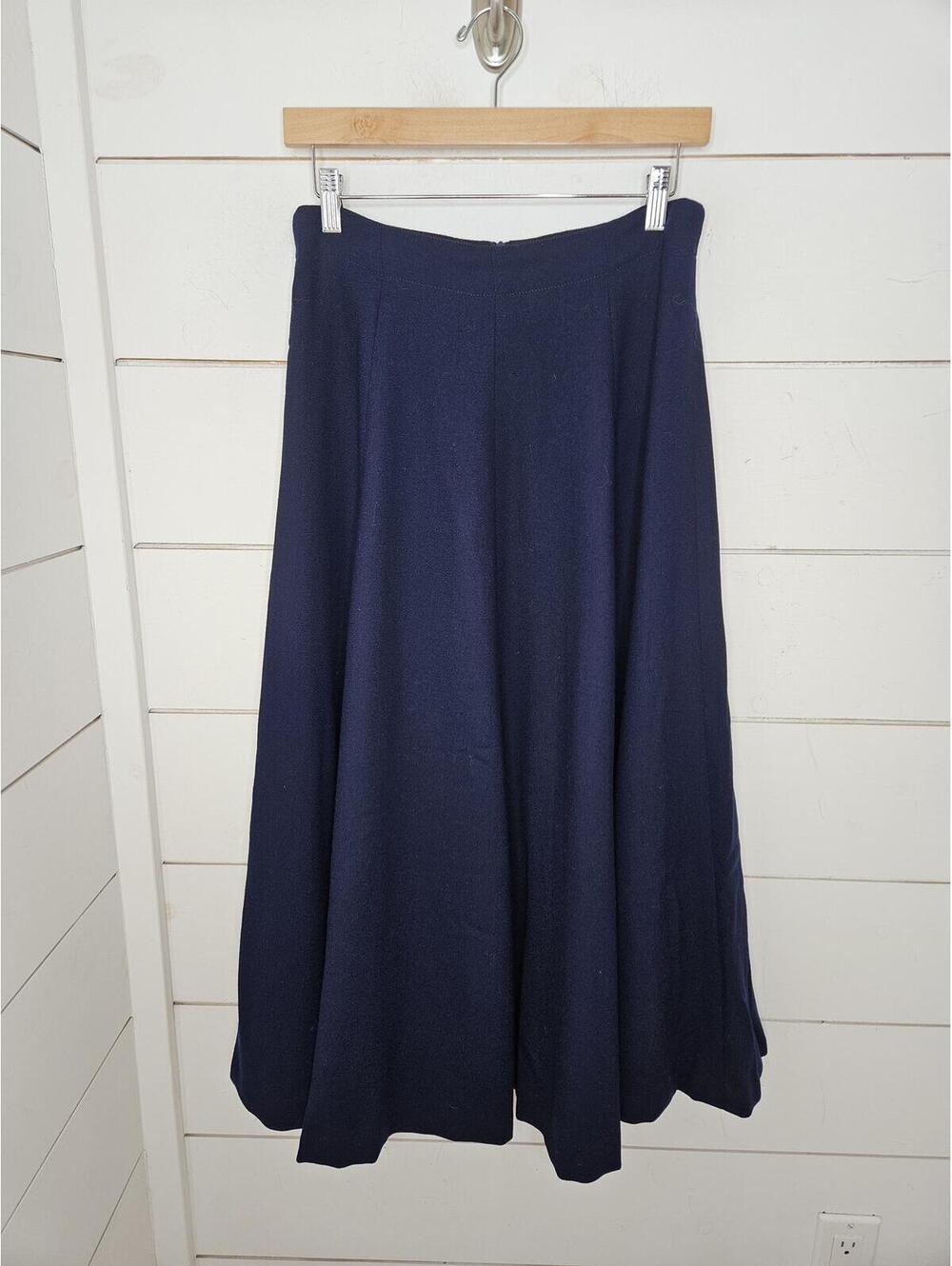 Vintage Talbots small deep navy blue midi skirt